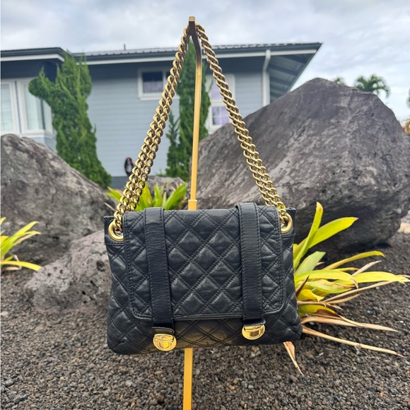 Marc Jacobs Handbags - Marc Jacobs Made in Italy Black Quilted Leather Chain Shoulder Bag Gold Hardware